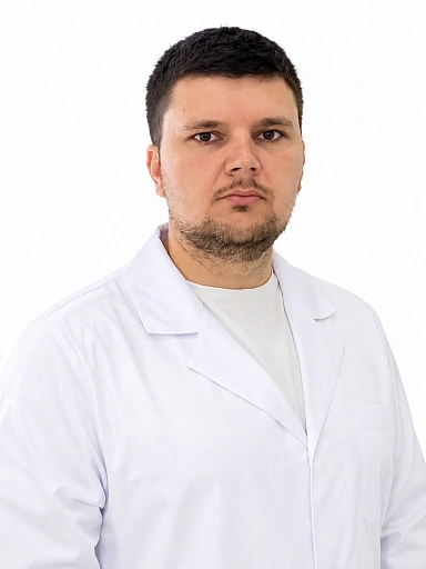Фото врача Дзюбенко Александр Георгиевич